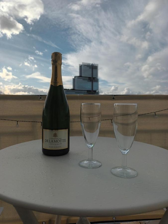 Paris Balcony Top Floor Room المظهر الخارجي الصورة