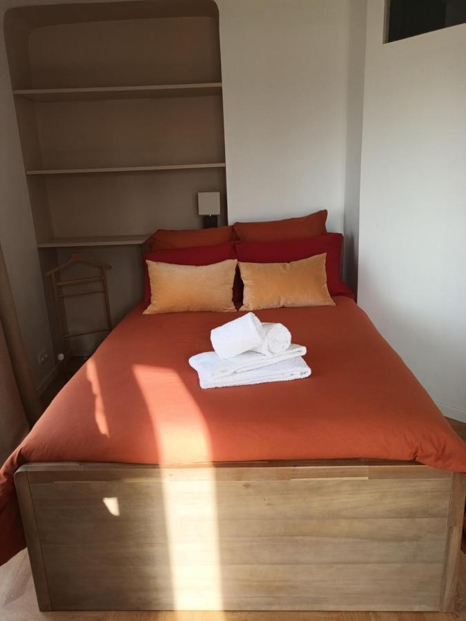 Paris Balcony Top Floor Room المظهر الخارجي الصورة