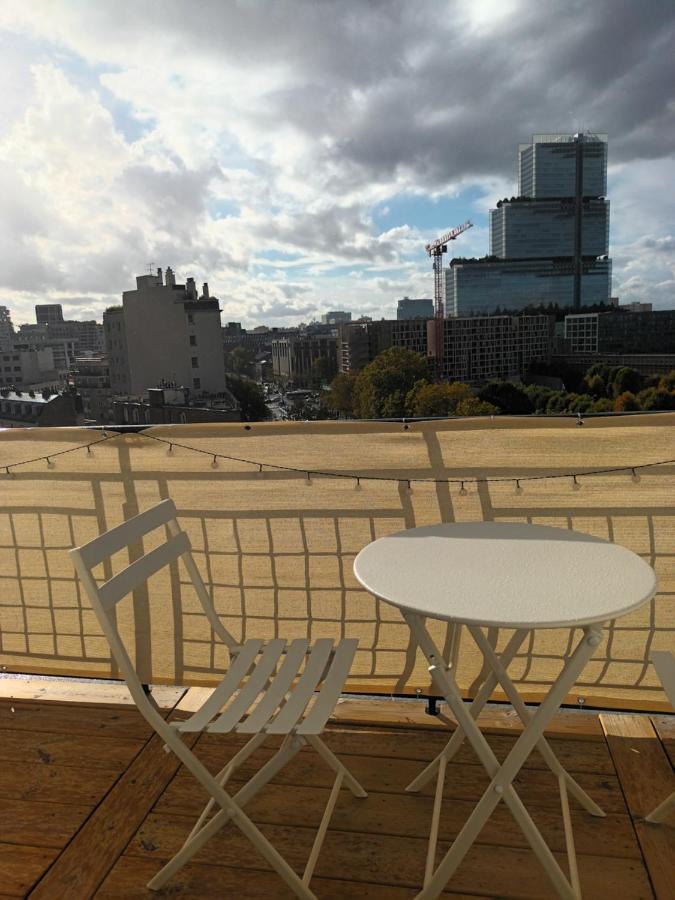 Paris Balcony Top Floor Room المظهر الخارجي الصورة