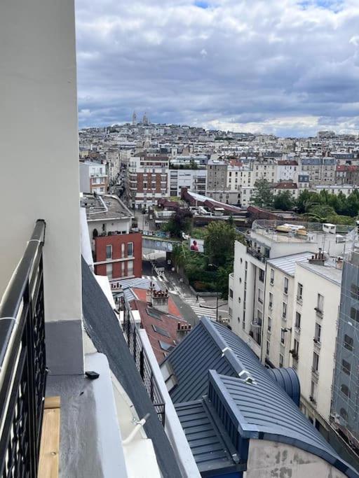 Paris Balcony Top Floor Room المظهر الخارجي الصورة